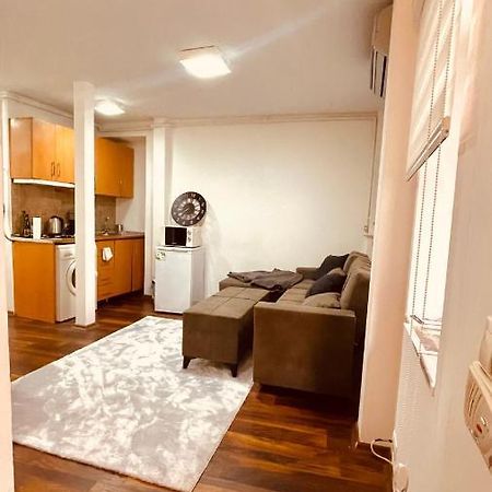 Cute 1 Bedroom Flat In The Heart Of Istanbul! Istambul Extérieur photo